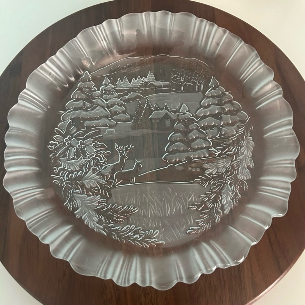 Vintage Mikasa Winter Dreams Frosted Glass Dish